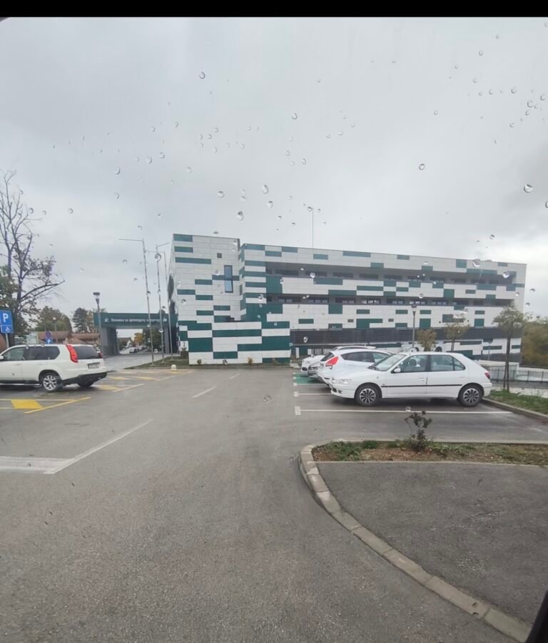 Objekat Klinike za ortopedsku hirurgiju u Slatini